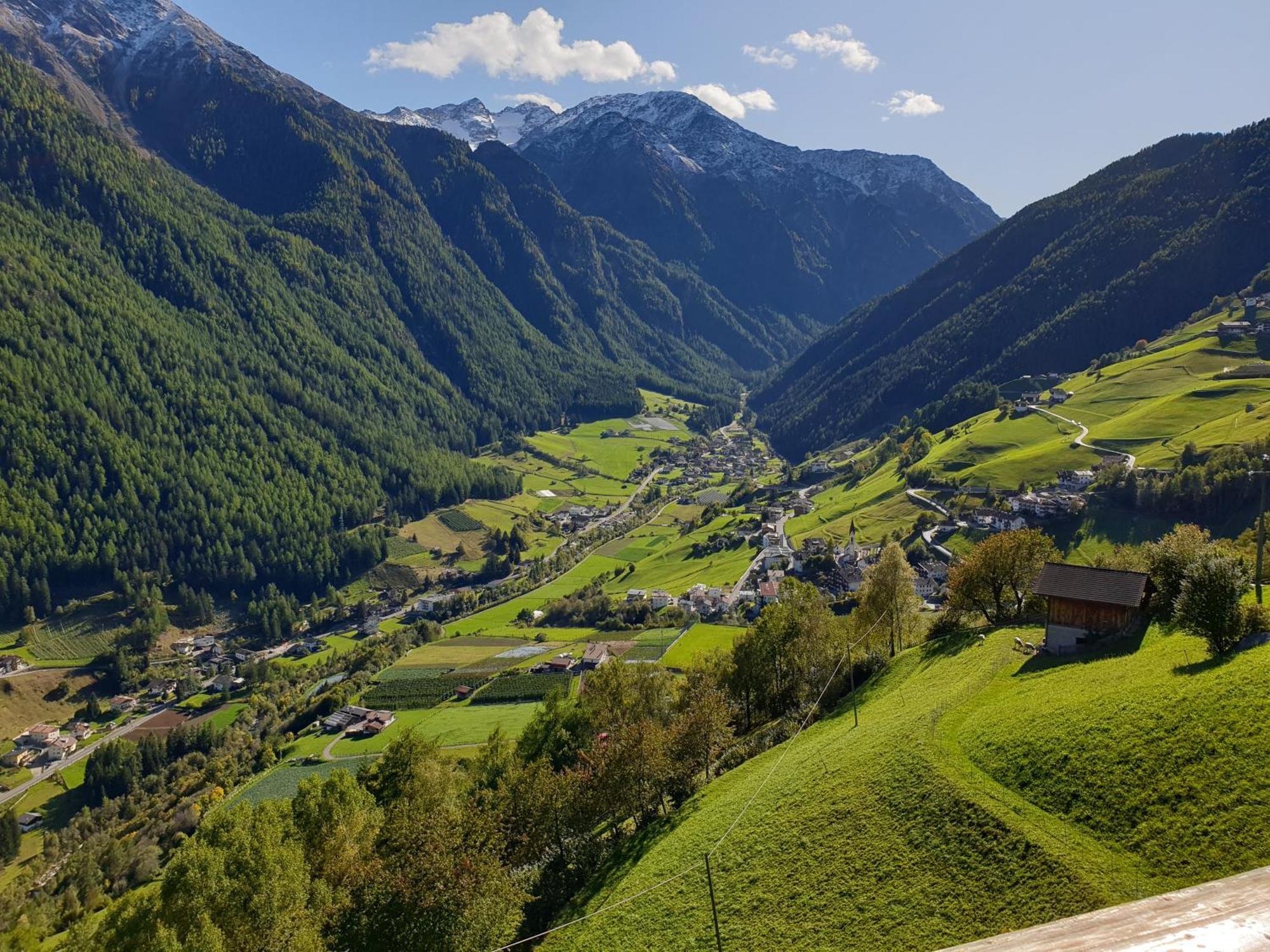 Alpenblick Lodge Tscholl 마르텔로 외부 사진