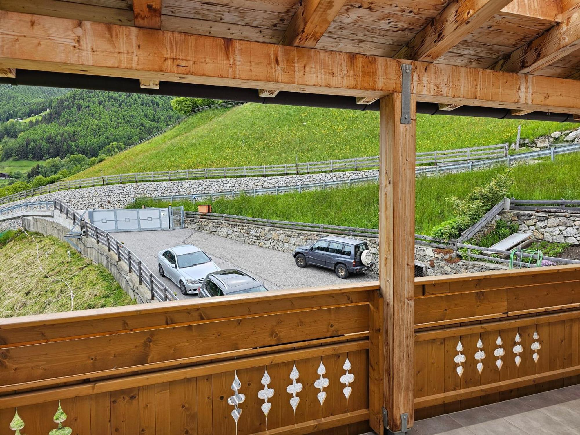 Alpenblick Lodge Tscholl 마르텔로 외부 사진
